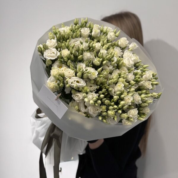 Bukiet Białej Eustomy